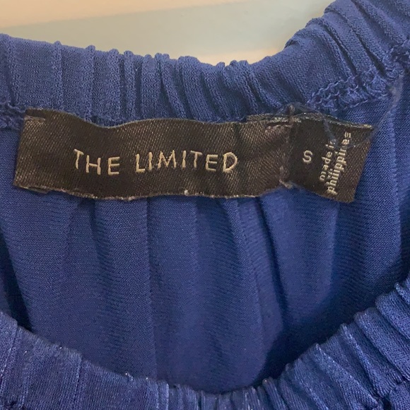 The Limited top - Picture 2 of 3